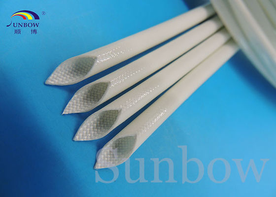 中国 スリーブを付けるシリコーン ゴムの上塗を施してあるガラス繊維白いガラス繊維によって編まれるスリーブを付けること サプライヤー